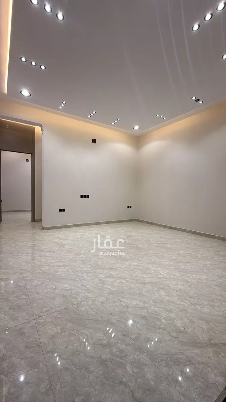 دور للبيع في شارع قيس بن محصن, حي العوالي, مدينة الرياض, منطقة الرياض صورة 5