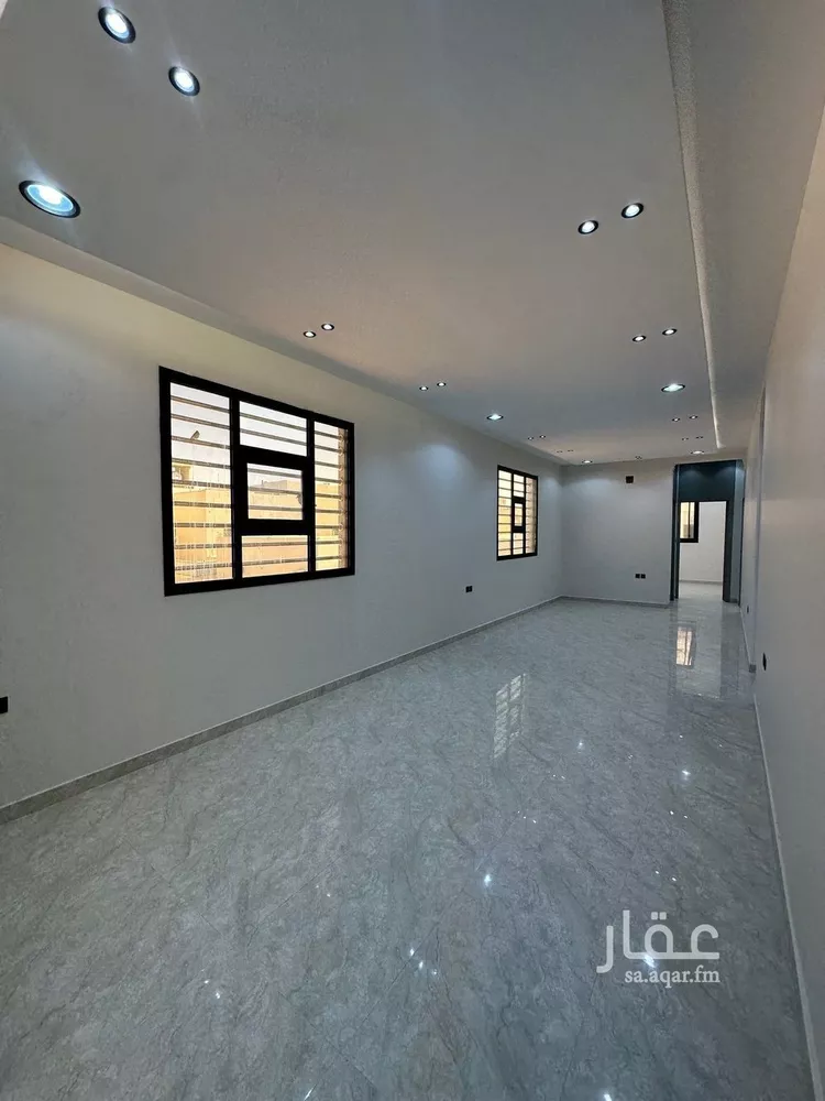 دور للبيع في شارع عبدالغني مشرف, حي العوالي, مدينة الرياض, منطقة الرياض صورة 3