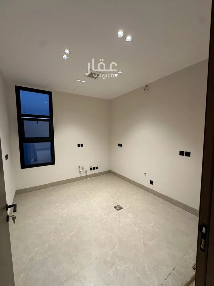 دور للبيع في شارع قرية الشقير, حي السويدي, مدينة الرياض, منطقة الرياض 9
