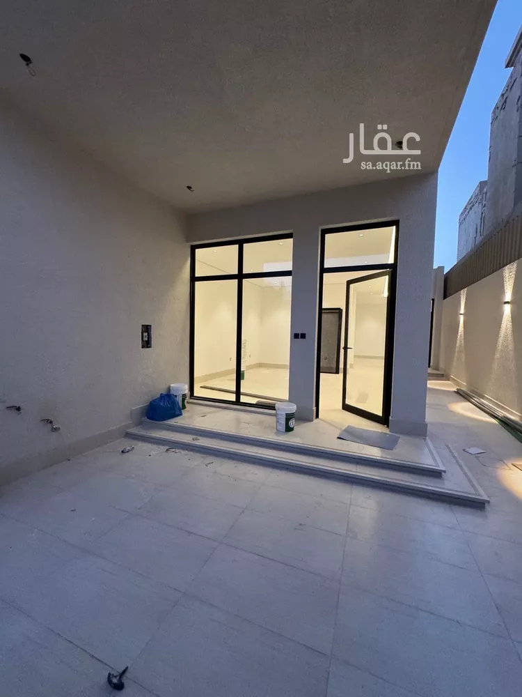 دور للبيع في شارع صفوان بن اليمان العبسي, حي الزهرة, مدينة الرياض, منطقة الرياض 8