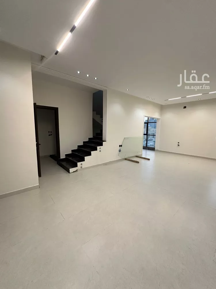 دور للبيع في شارع الشباب, حي السويدي, مدينة الرياض, منطقة الرياض صورة 3