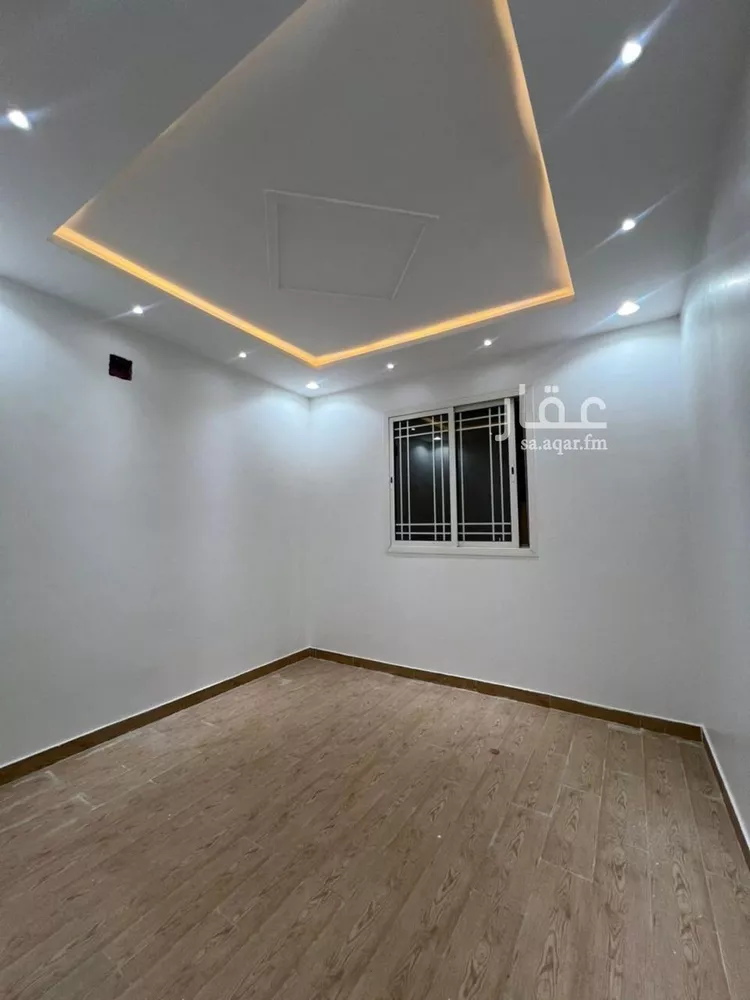 فيلا للبيع في شارع هاشم الضحياني, حي الرمال, مدينة الرياض, منطقة الرياض صورة 2
