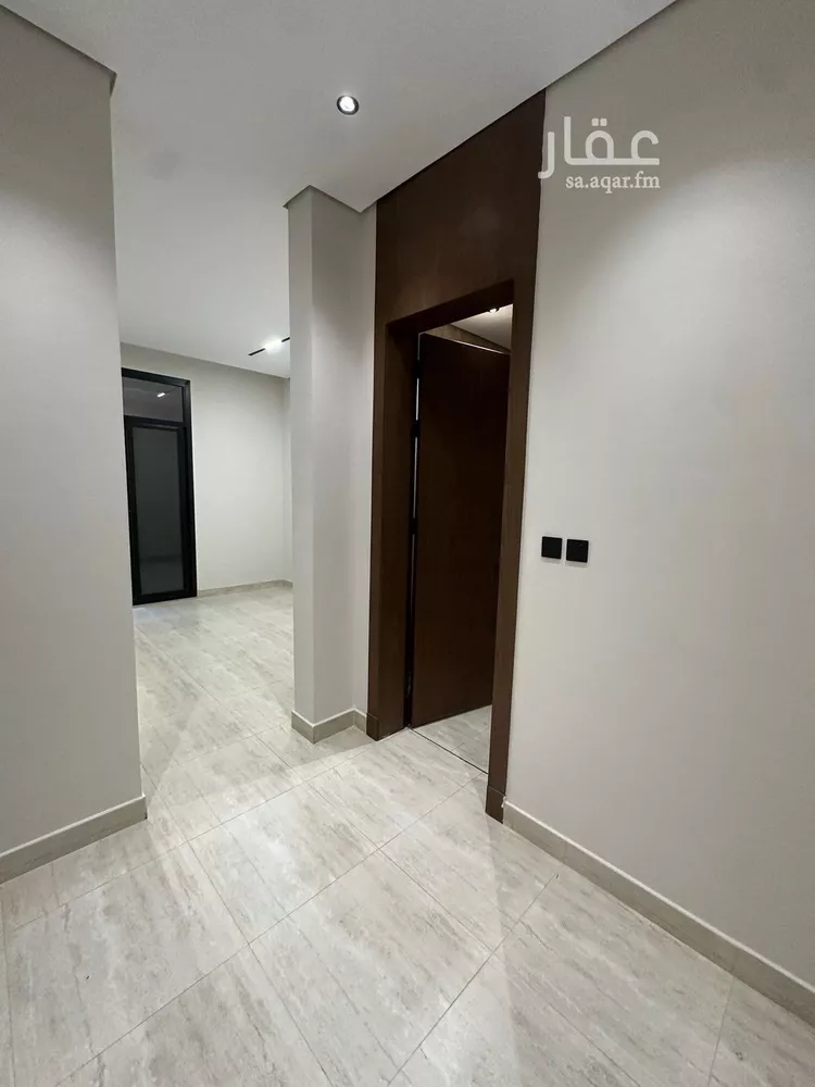 Floor for Sale in Riyadh Az Zahrah 13