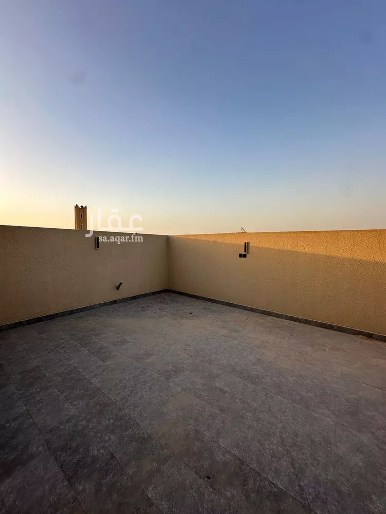 دور للبيع في شارع الرحال بن عزرة, حي السويدي, مدينة الرياض, منطقة الرياض 21