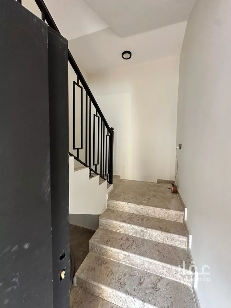 Floor for Sale in Riyadh Sultanah
