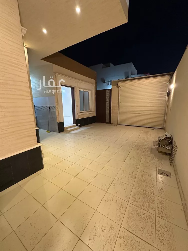 فيلا للبيع في شارع عبداللطيف الموصلي, حي السويدي الغربي, مدينة الرياض, منطقة الرياض صورة 3