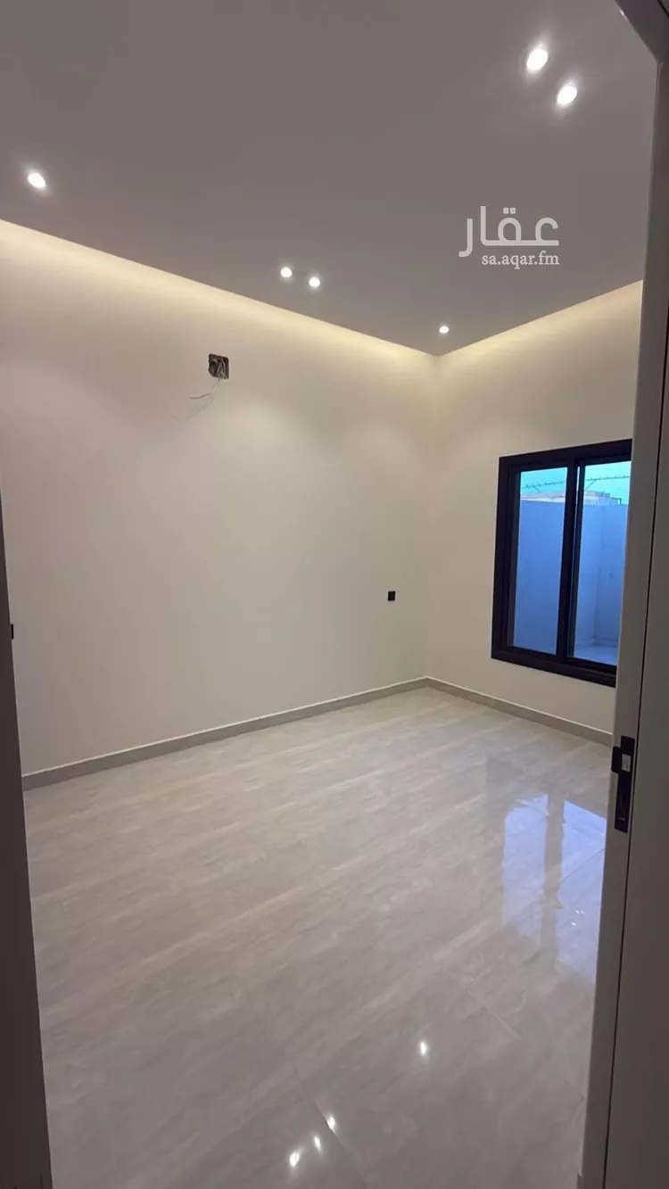 شقة للبيع في شارع نجم الدين الأيوبي, حي السويدي, مدينة الرياض, منطقة الرياض صورة 3