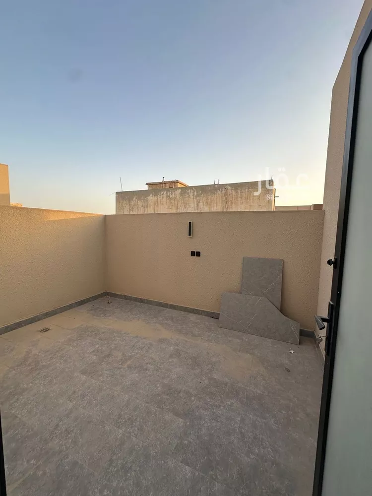 دور للبيع في شارع الرحال بن عزرة, حي السويدي, مدينة الرياض, منطقة الرياض 19