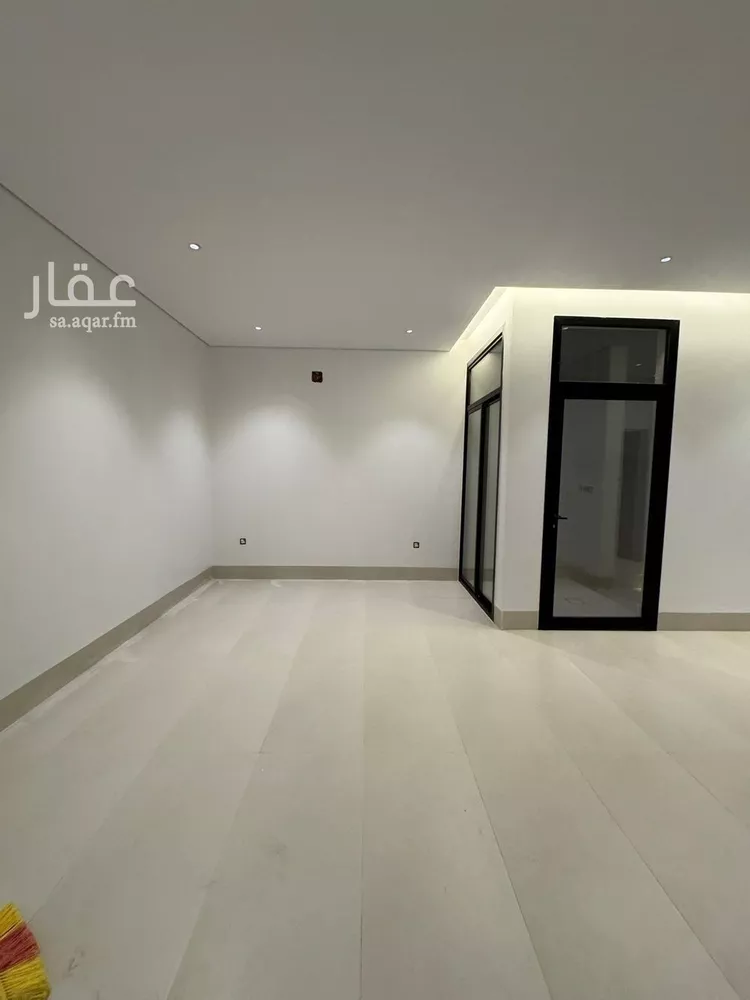 دور للبيع في شارع صفوان بن اليمان العبسي, حي الزهرة, مدينة الرياض, منطقة الرياض 7
