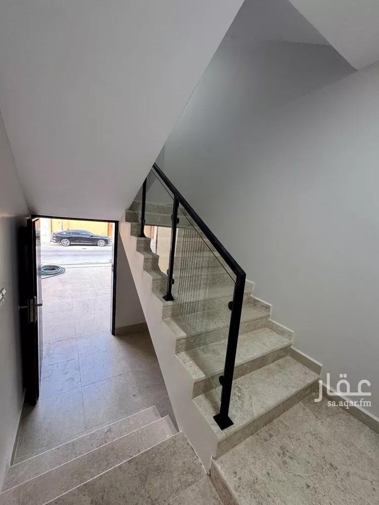 Floor for Sale in Riyadh Az Zahrah صورة 3
