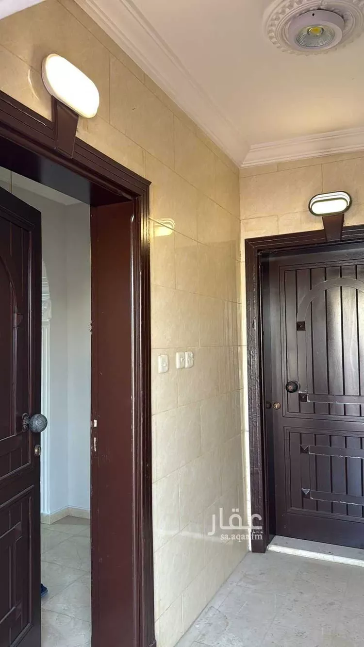 شقة للإيجار في شارع عمرو بن أمامه ، حي السنابل ، جدة ، جدة صورة 3