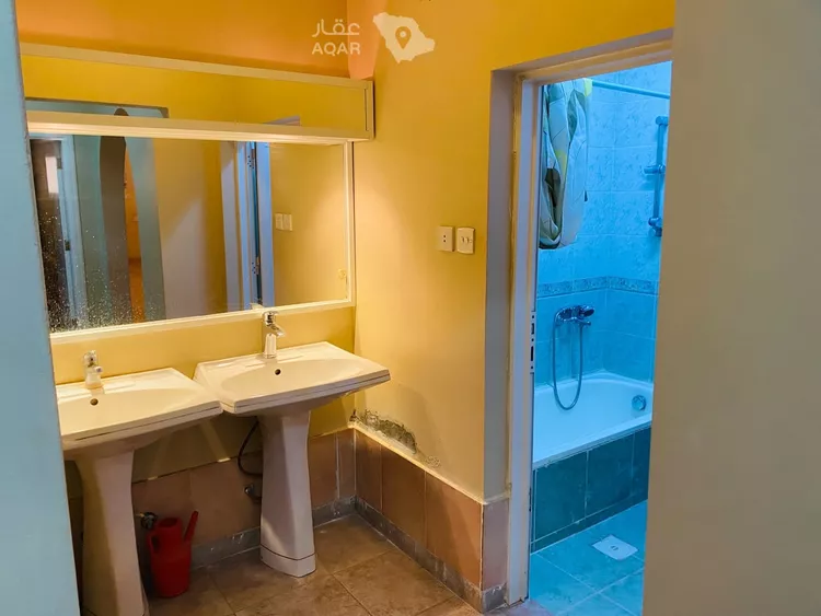Floor for Rent in Riyadh An Nahdah 10
