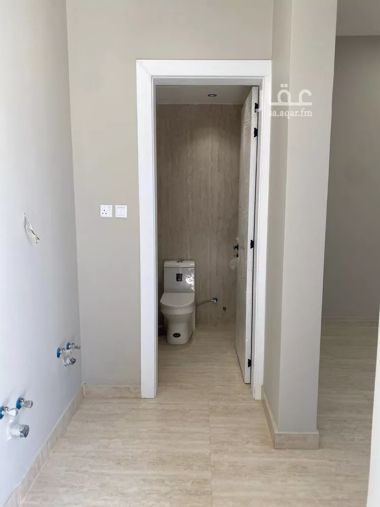 دور للبيع في شارع ابن رشد, حي الفاروق, مدينة الرياض, منطقة الرياض صورة 4