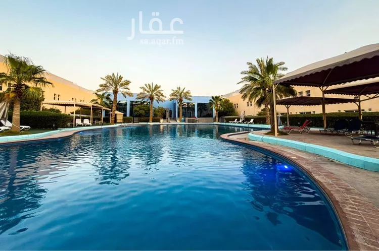 فيلا للبيع في شارع ابن أبي راشد, حي المعذر, مدينة الرياض, منطقة الرياض 15
