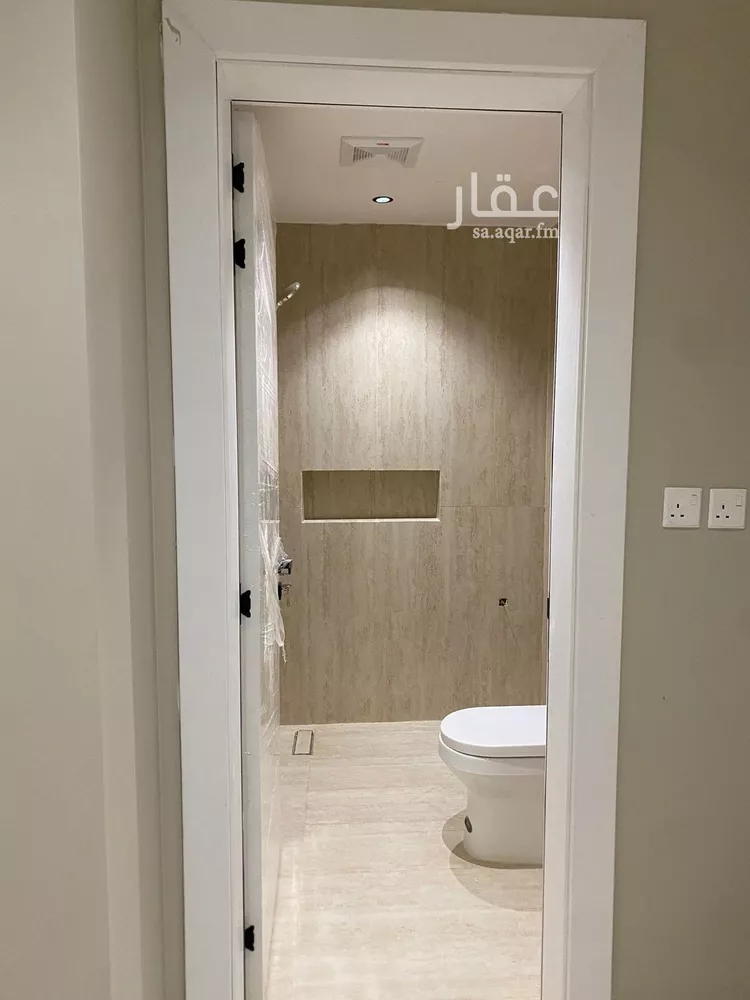 دور للبيع في شارع ابن رشد, حي الفاروق, مدينة الرياض, منطقة الرياض 15