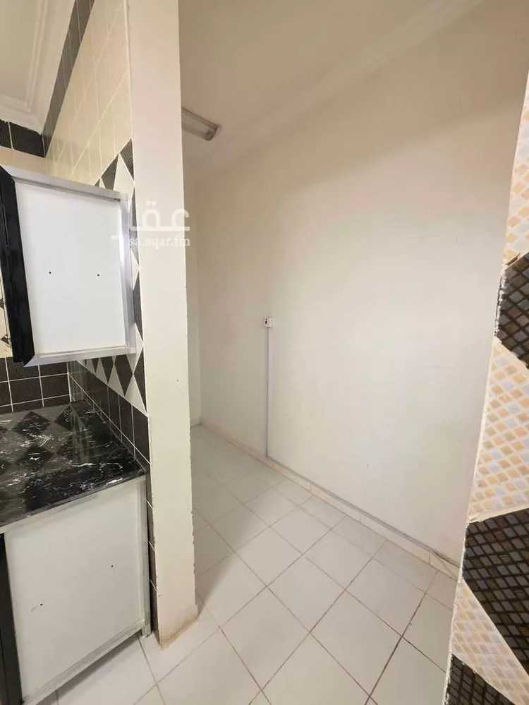 شقة للإيجار في شارع مؤتة ، حي ظهرة لبن ، الرياض ، منطقة الرياض صورة 3