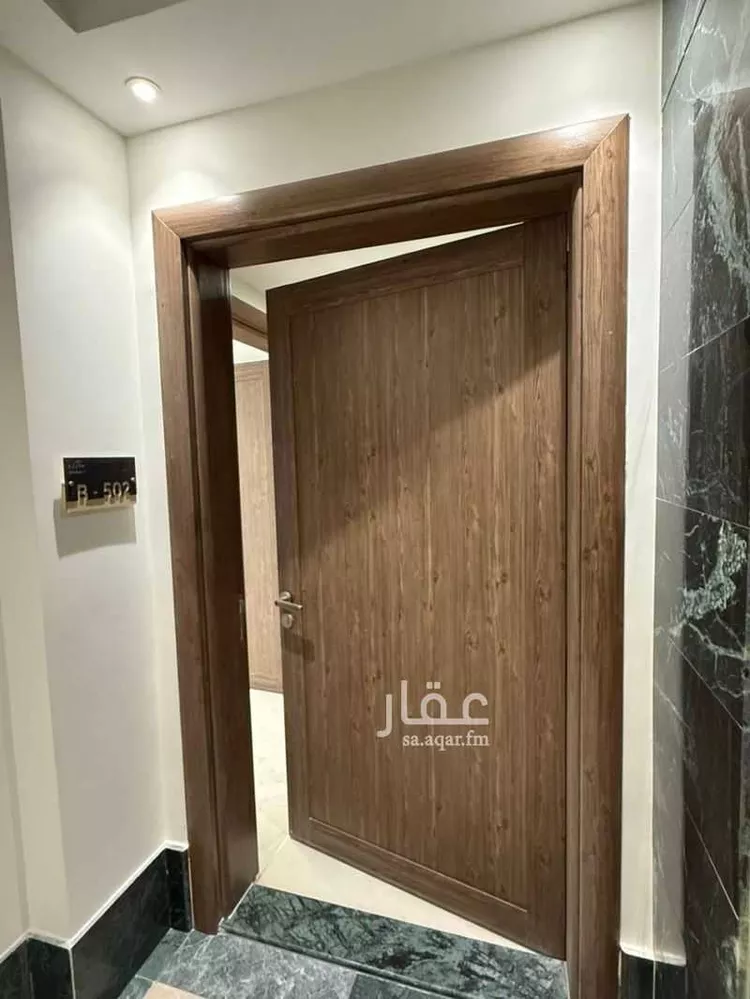 شقة للإيجار في شارع ابن الشهاب, حي البندرية, مدينة الخبر, المنطقة الشرقية صورة 2