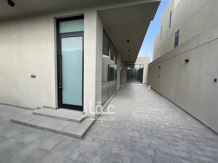 فيلا للإيجار في شارع 69 السيف, حي السيف, مدينة الدمام, المنطقة الشرقية صورة 2