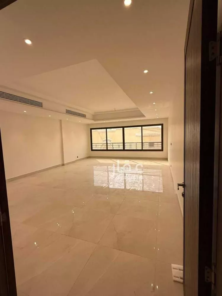 شقة للإيجار في شارع ابن الشهاب, حي البندرية, مدينة الخبر, المنطقة الشرقية 6