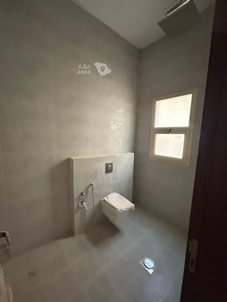 Villa for Sale in Riyadh Uraidh 8