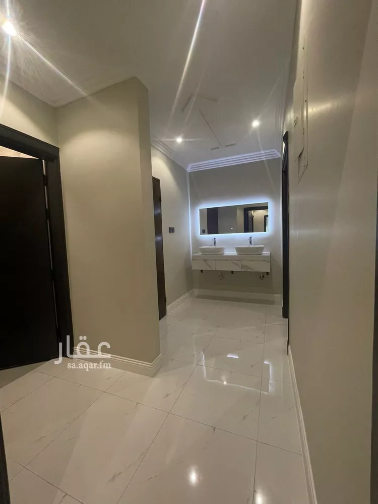 شقة للبيع في شارع الشيوخ, حي بدر, مدينة الرياض, منطقة الرياض 1 صورة