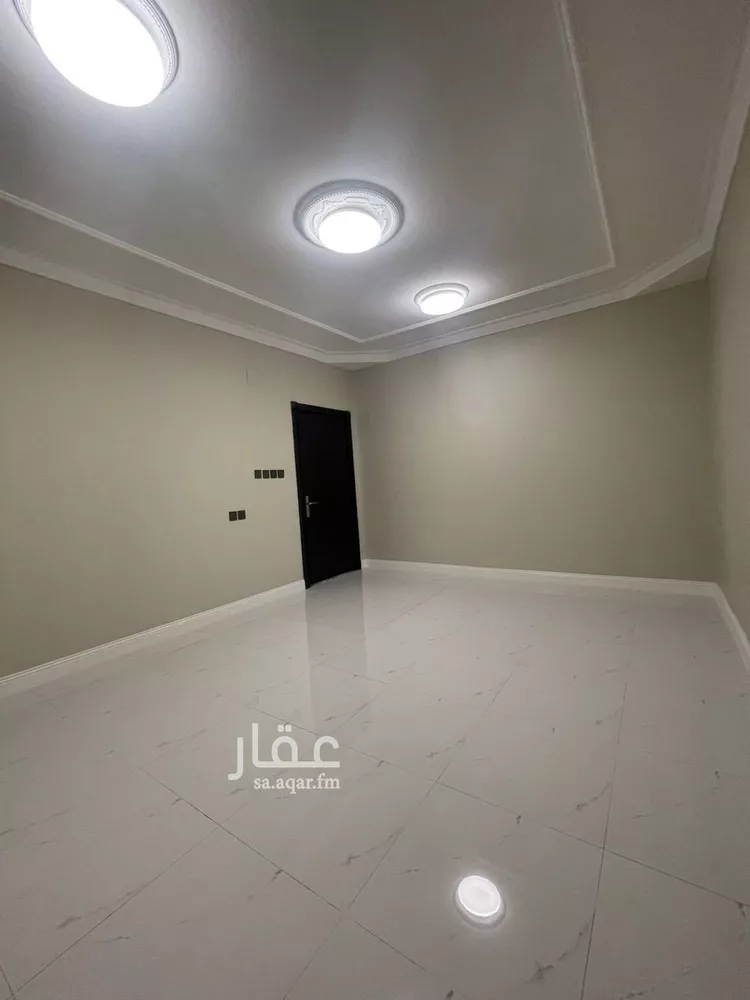 شقة للبيع في شارع الشيوخ, حي بدر, مدينة الرياض, منطقة الرياض 8