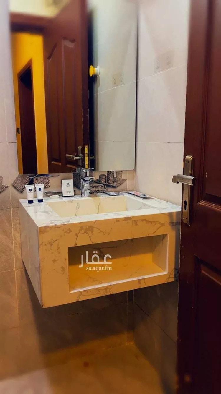 شقة مفروشة للحجز في شارع السيدة فاطمه ، حي مشرفة ، جدة ، جدة