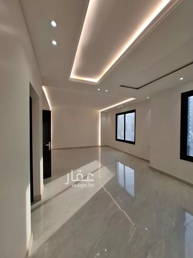 فيلا للبيع في شارع الحسين بن رواحة, حي الرمال, مدينة الرياض, منطقة الرياض صورة 4