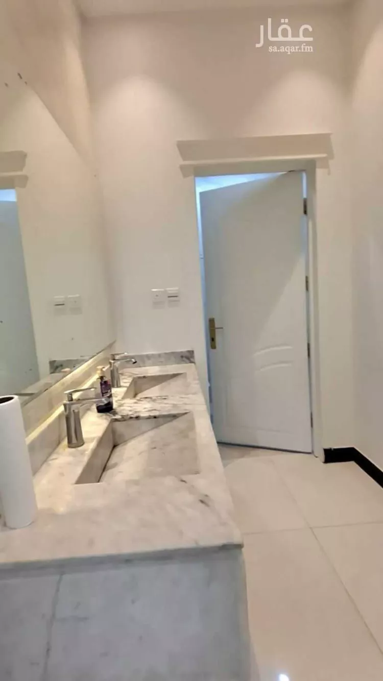 فيلا للإيجار في شارع عبدالرحمن أبي شامة, حي الرمال, مدينة الرياض, منطقة الرياض صورة 5