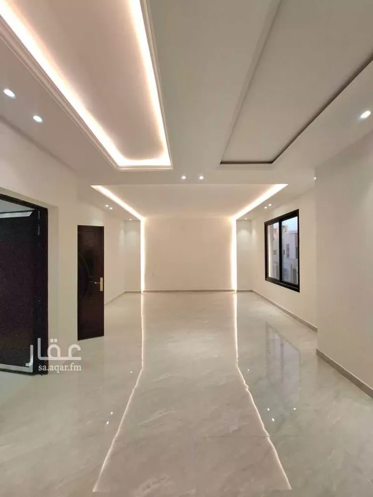 فيلا للبيع في شارع الحسين بن رواحة, حي الرمال, مدينة الرياض, منطقة الرياض صورة 5