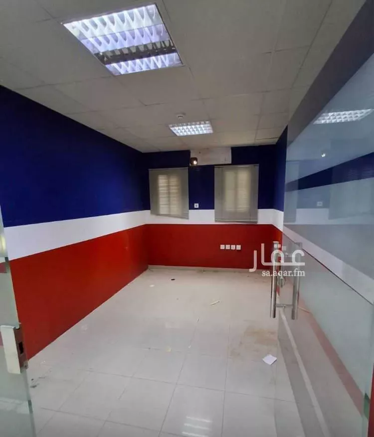 مكتب تجاري للإيجار في شارع طريق الملك عبدالعزيز الفرعي, حي السليمانية, مدينة الرياض, منطقة الرياض صورة 4