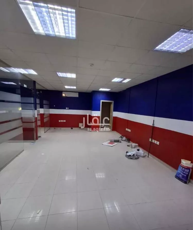 مكتب تجاري للإيجار في شارع طريق الملك عبدالعزيز الفرعي, حي السليمانية, مدينة الرياض, منطقة الرياض