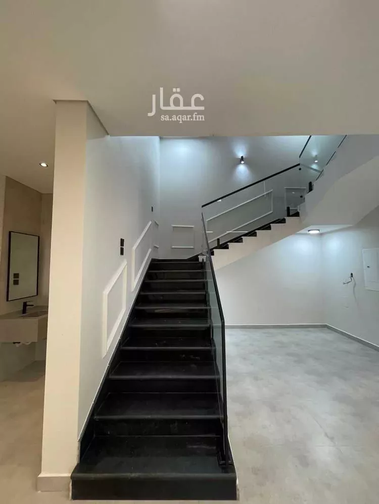 فيلا للبيع في شارع العزيزية 80, حي العزيزية, مدينة الجبيل, المنطقة الشرقية صورة 2