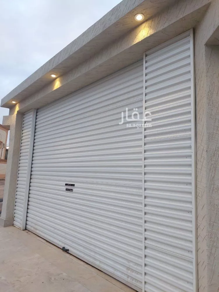 دور للبيع في شارع الثالث 233, مدينة حفر الباطن, المنطقة الشرقية صورة 3