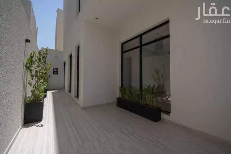Villa for Sale in Riyadh As Safaa 7