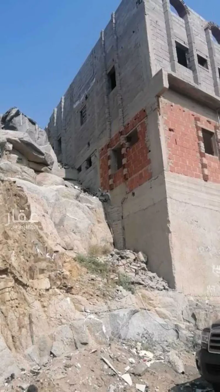 عمارة للبيع في شارع شارع جبل النور, حي جبل النور, مدينة مكة المكرمة, منطقة مكة المكرمة 7