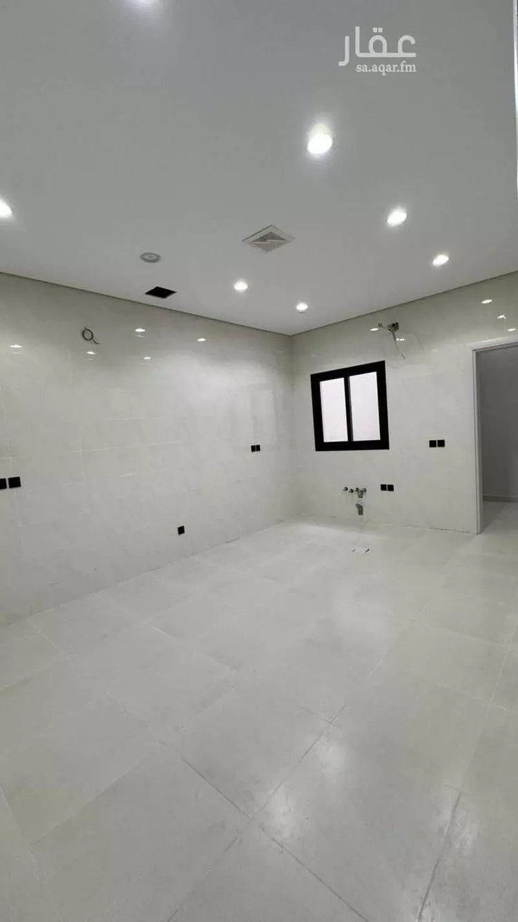 شقة للبيع في شارع محمد بن عمر بن بكير النجار البغدادي, حي ورقان, مدينة المدينة المنورة, منطقة المدينة المنورة صورة 2