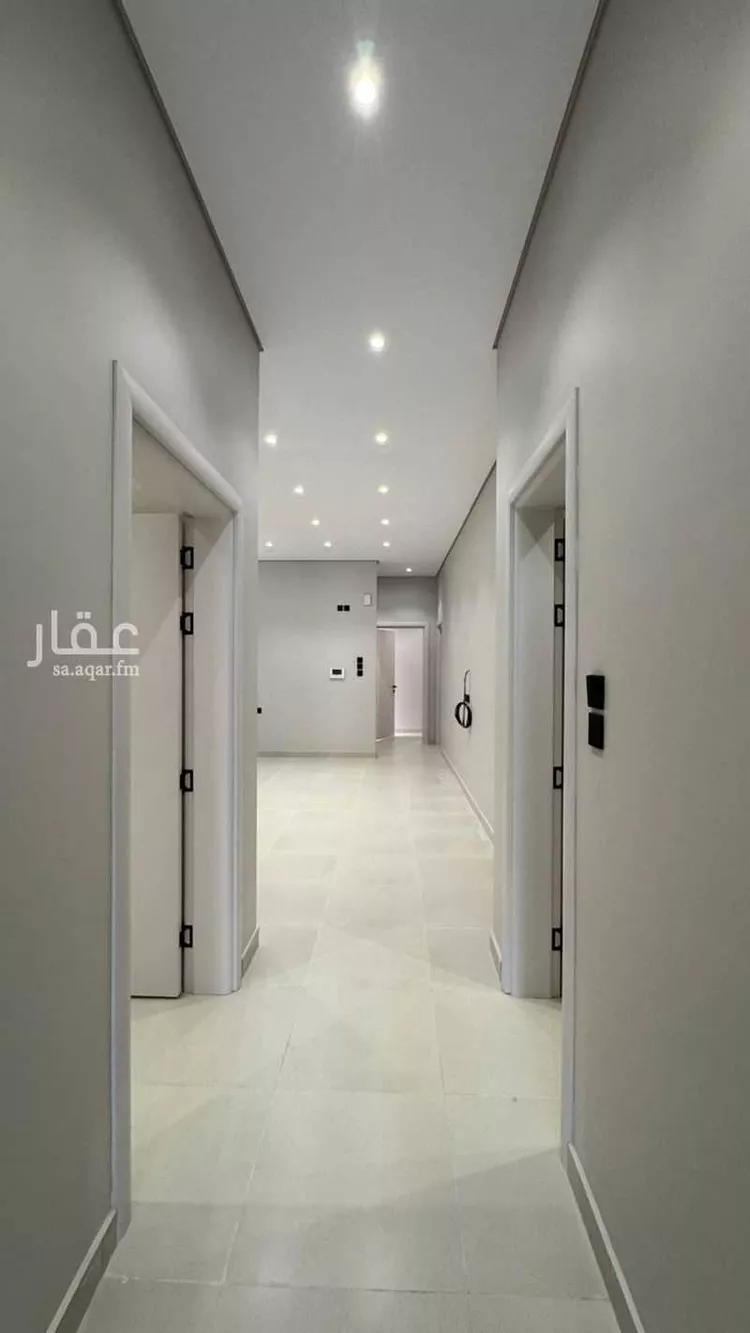 شقة للبيع في شارع محمد بن عمر بن بكير النجار البغدادي, حي ورقان, مدينة المدينه المنوره, منطقة المدينة المنورة صورة 3