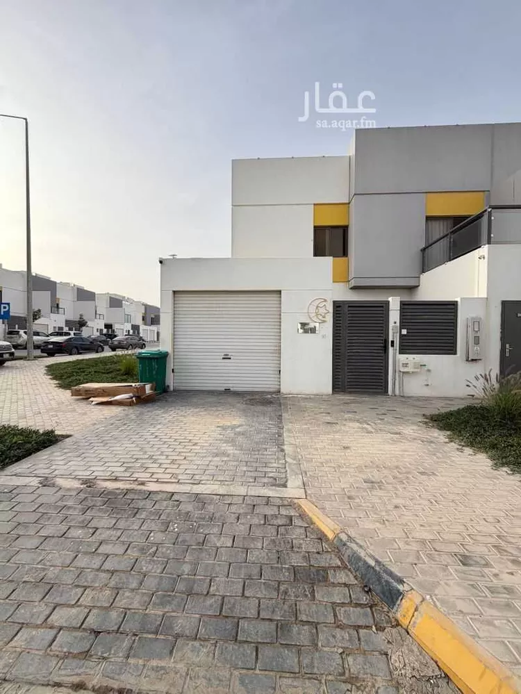 فيلا للبيع في شارع المفضل بن فضالة ، حي مطار الملك خالد الدولي ، الرياض ، منطقة الرياض