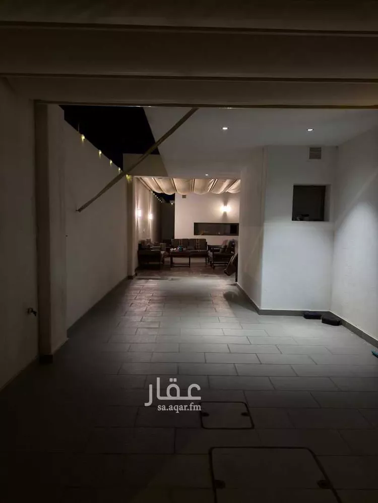 فيلا للبيع في شارع المفضل بن فضالة ، حي مطار الملك خالد الدولي ، الرياض ، منطقة الرياض 1 صورة