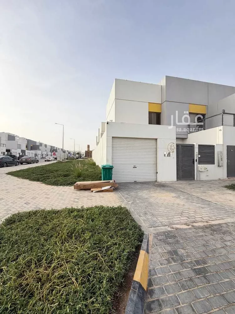 فيلا للبيع في شارع المفضل بن فضالة ، حي مطار الملك خالد الدولي ، الرياض ، منطقة الرياض صورة 2