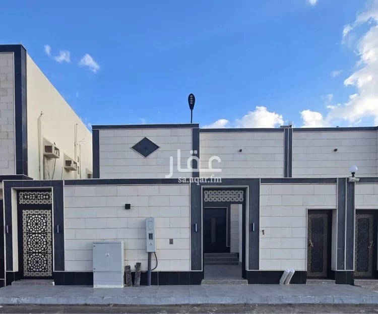 دور للبيع في شارع قيصومه فيحان, حي الرياض, مدينة جدة, منطقة مكة المكرمة