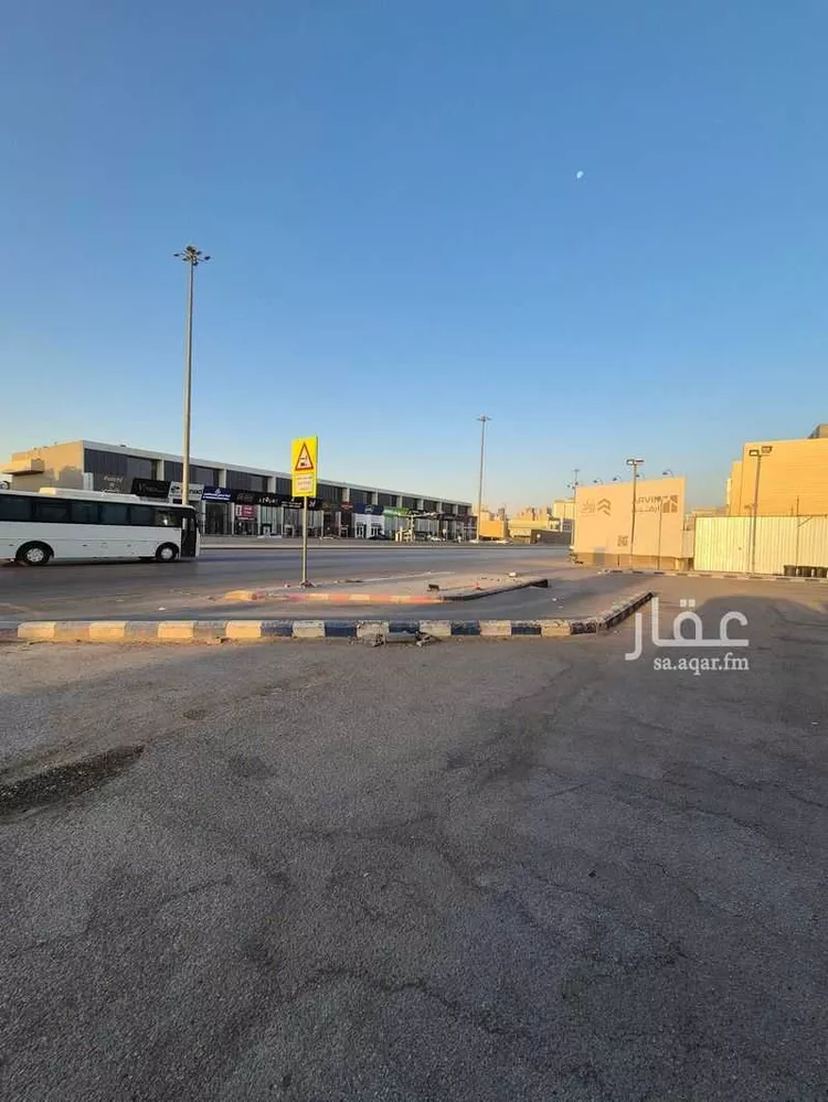 كشك للإيجار في شارع انس بن مالك, حي الياسمين, مدينة الرياض, منطقة الرياض