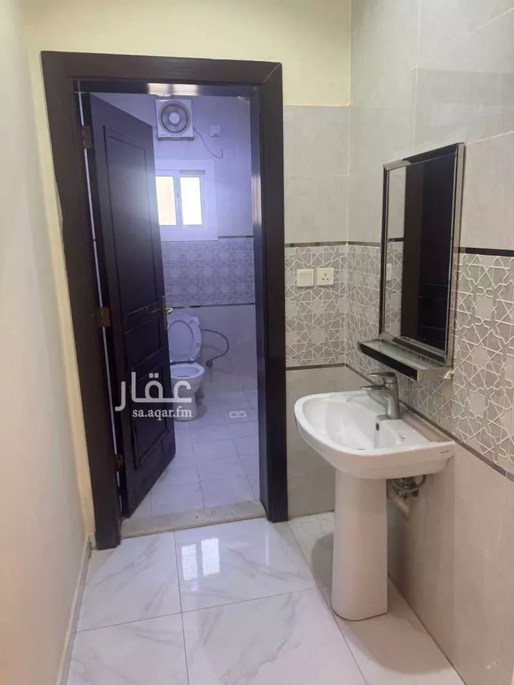 شقة للإيجار في شارع وادي القيم, حي العزيزية, مدينة جدة, منطقة مكة المكرمة صورة 4