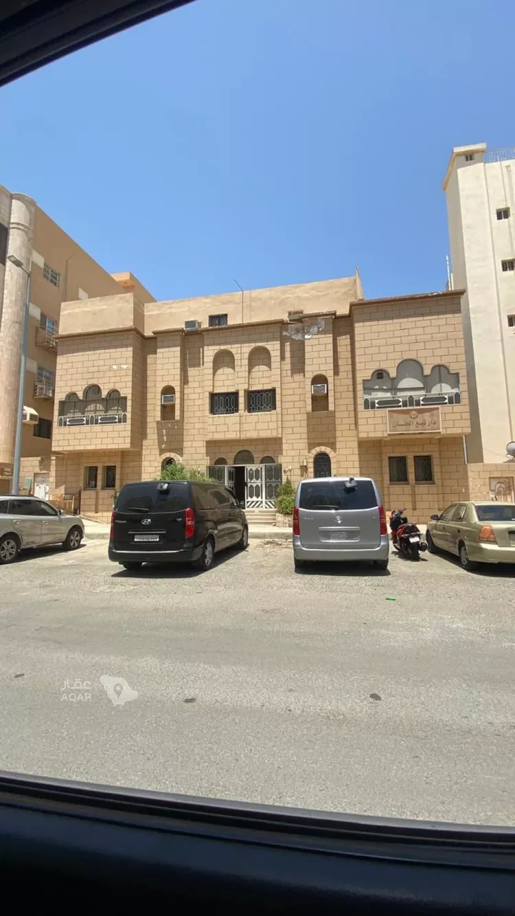 عمارة للبيع في شارع إبن الحداديه, حي المروة, مدينة جدة, منطقة مكة المكرمة