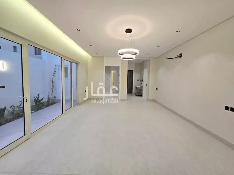 فيلا للبيع في شارع محمد بن خالد, حي العارض, مدينة الرياض, منطقة الرياض صورة 4