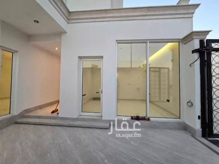 فيلا للبيع في شارع محمد بن خالد, حي العارض, مدينة الرياض, منطقة الرياض صورة 2