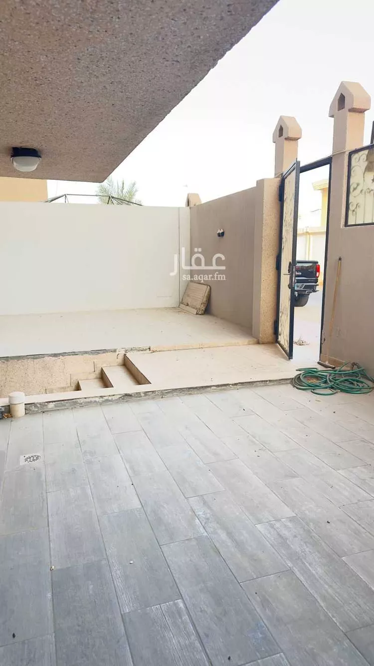فيلا للإيجار في شارع عبد الله بن العباس, حي الدوحة الجنوبية, مدينة الظهران, المنطقة الشرقية 15