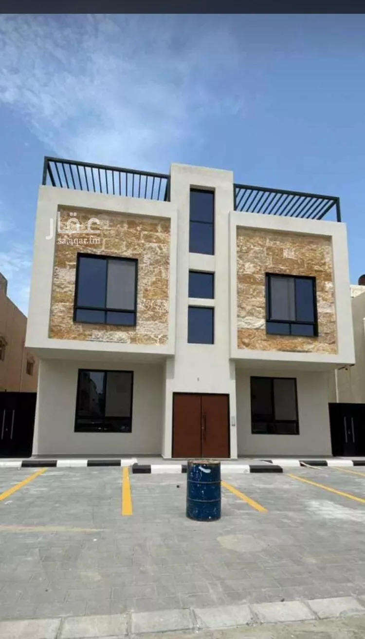 عمارة للإيجار في شارع شعبة بن الحجاج, حي الراكة الجنوبية, مدينة الخبر, المنطقة الشرقية 1 صورة