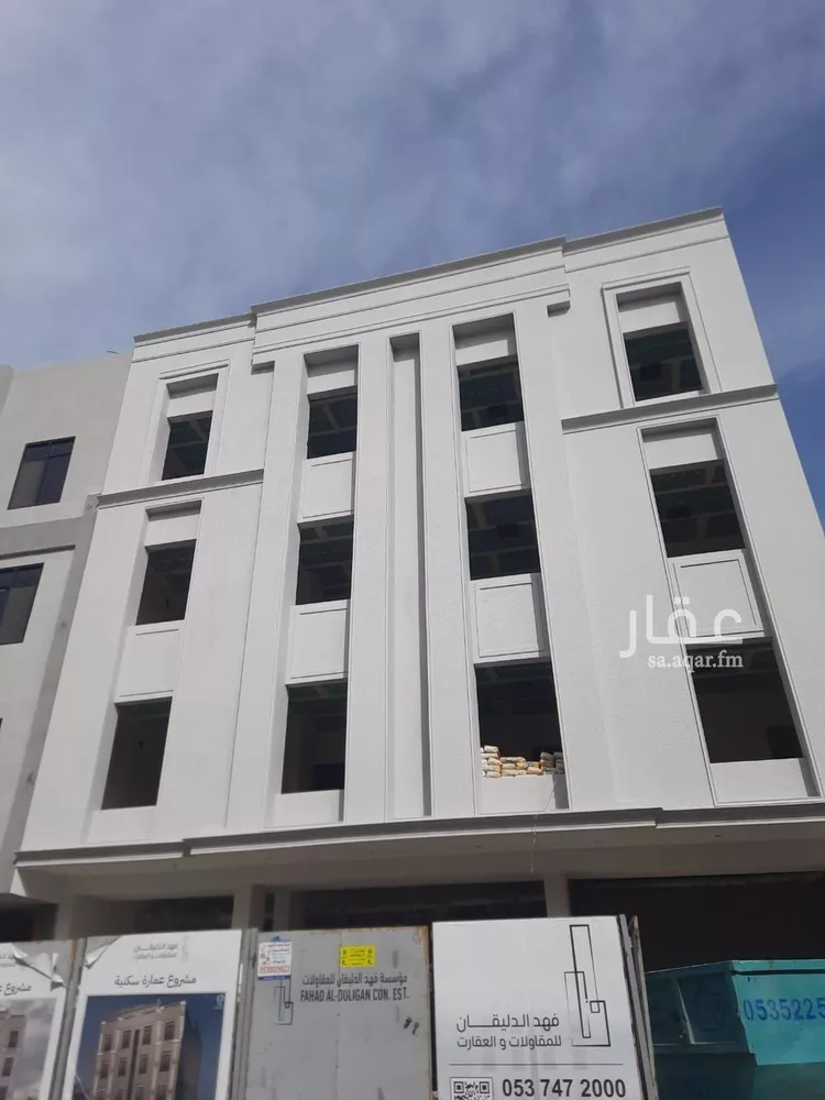 عمارة للبيع في شارع الاخاء, حي العقربية, مدينة الخبر, المنطقة الشرقية